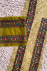 Pair of Mustard Borders