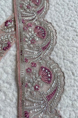 Imrozia 1 Yard borders each