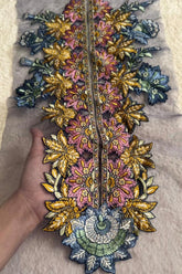 Multicolor Neckline