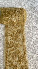 Sapphire Yellow Wide Border Yard