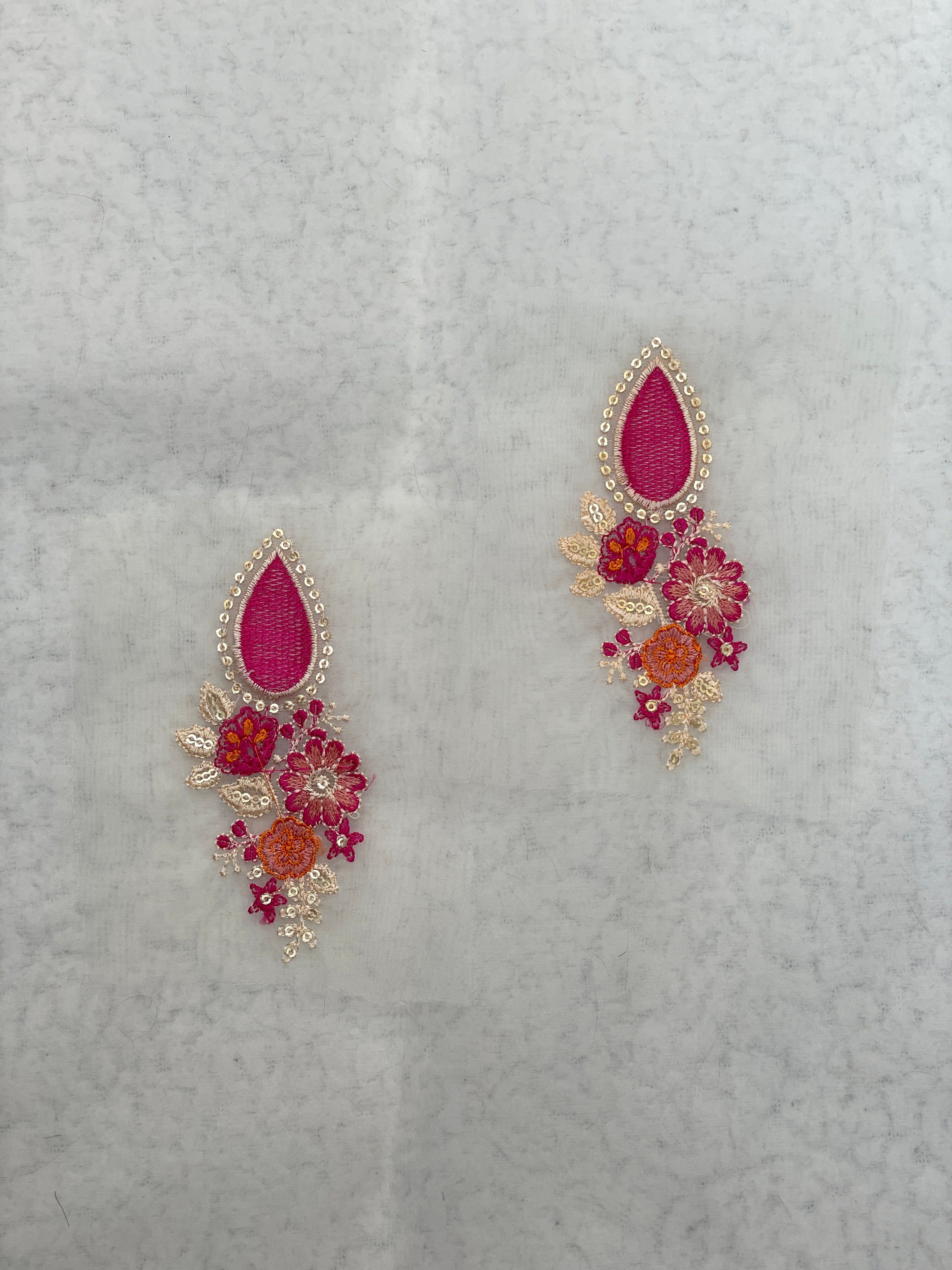 Multi Color Neckline+Pair of Bunches.
