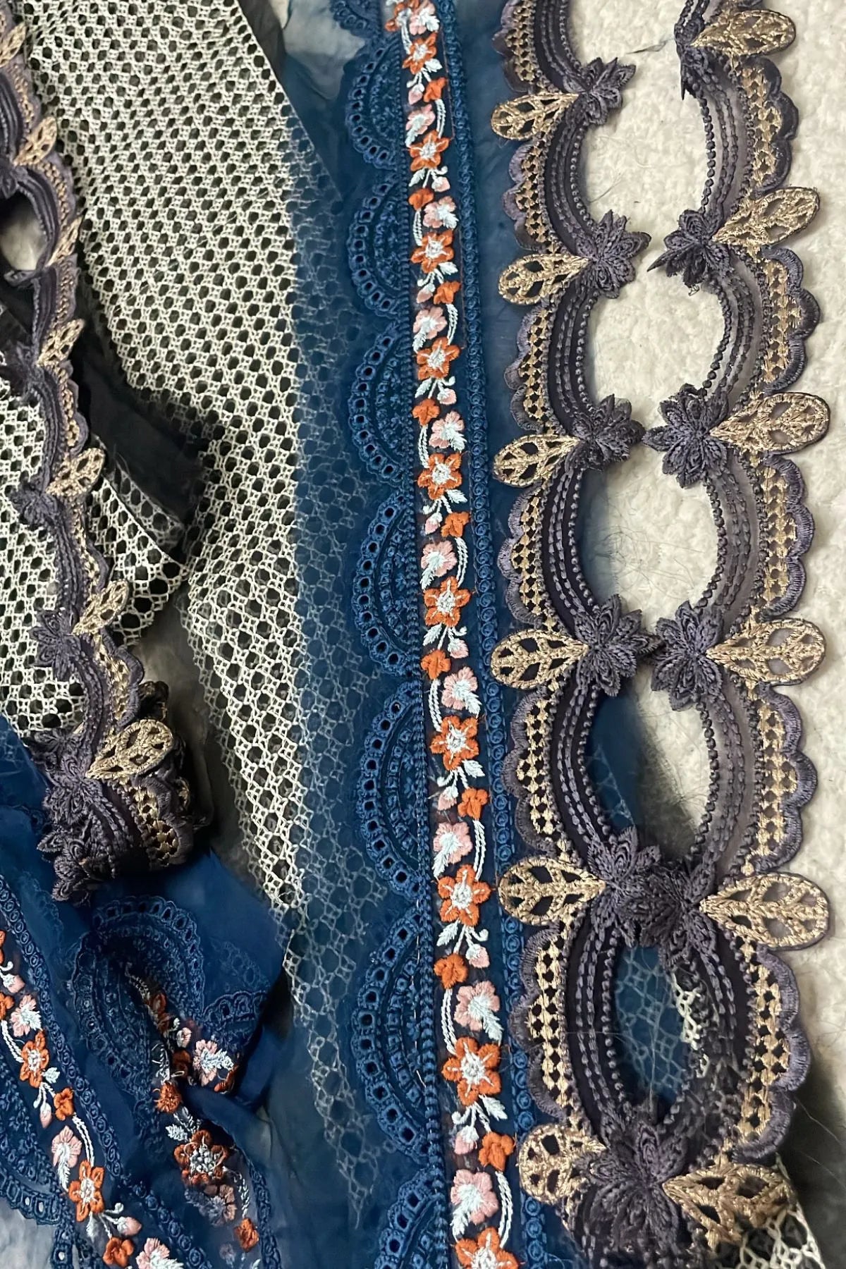 Baroque Cutwork Charcoal Grey Yard Border