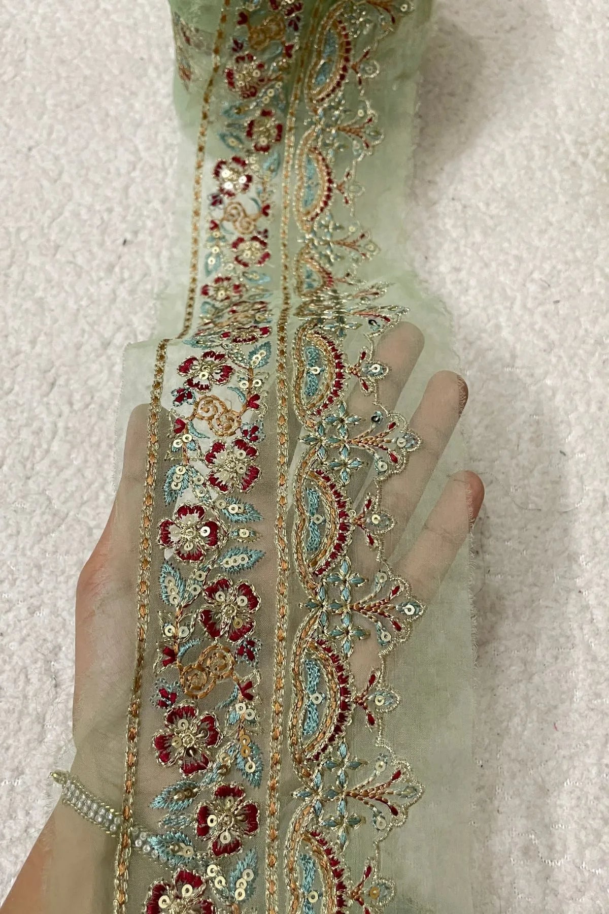 MaryumNMaria 33” Fancy Sequin line