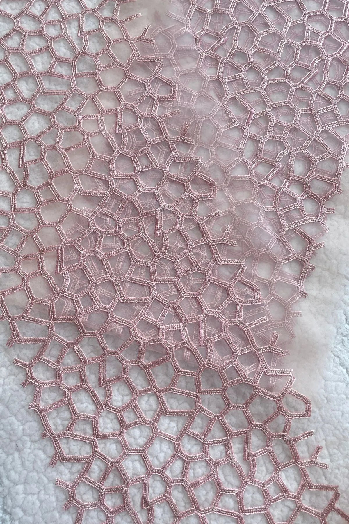 ETHNC Irregular Pattern Wide Yard Border