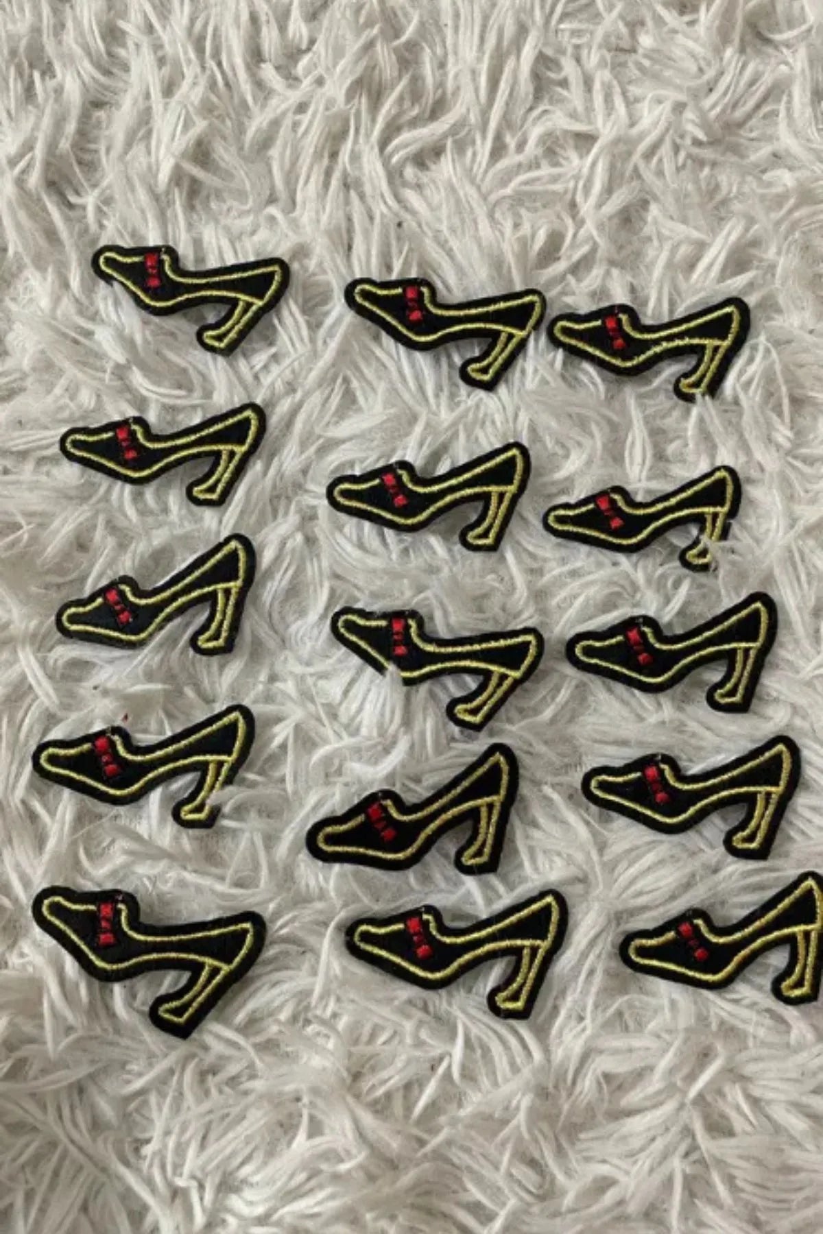 Black Heel Motifs (Set of 15)