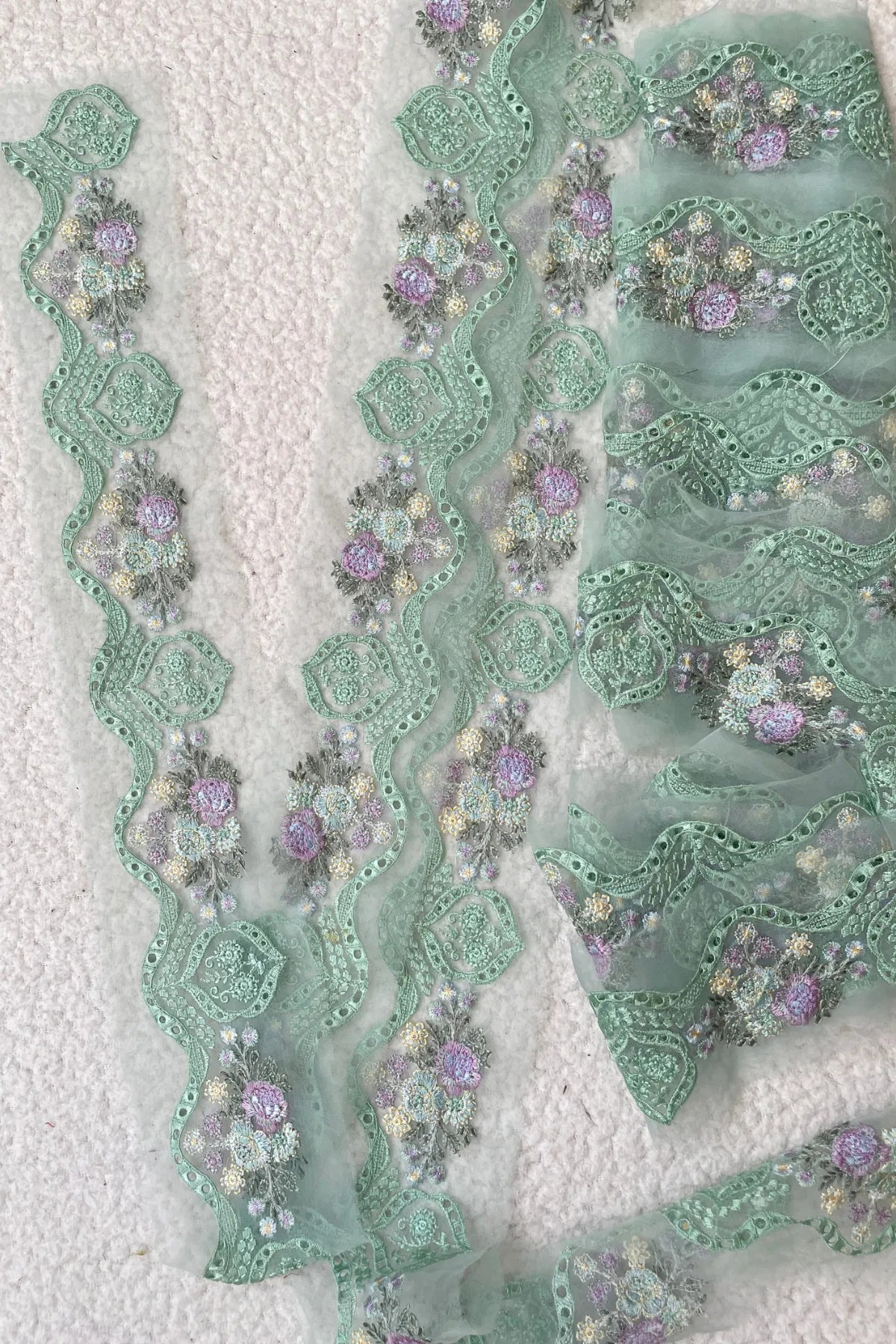Pastel Border yard
