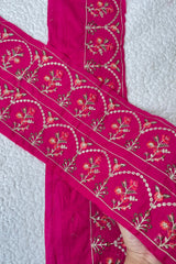 Pink 2 Yards border