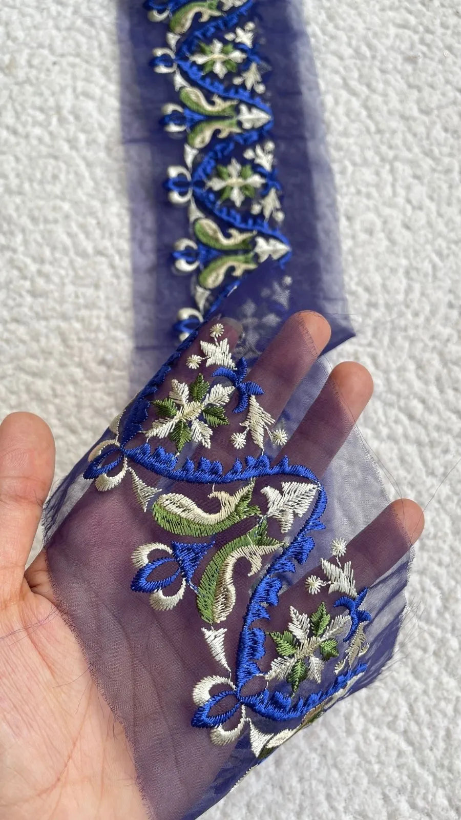 Sapphire Blue and Green Border (Yard)