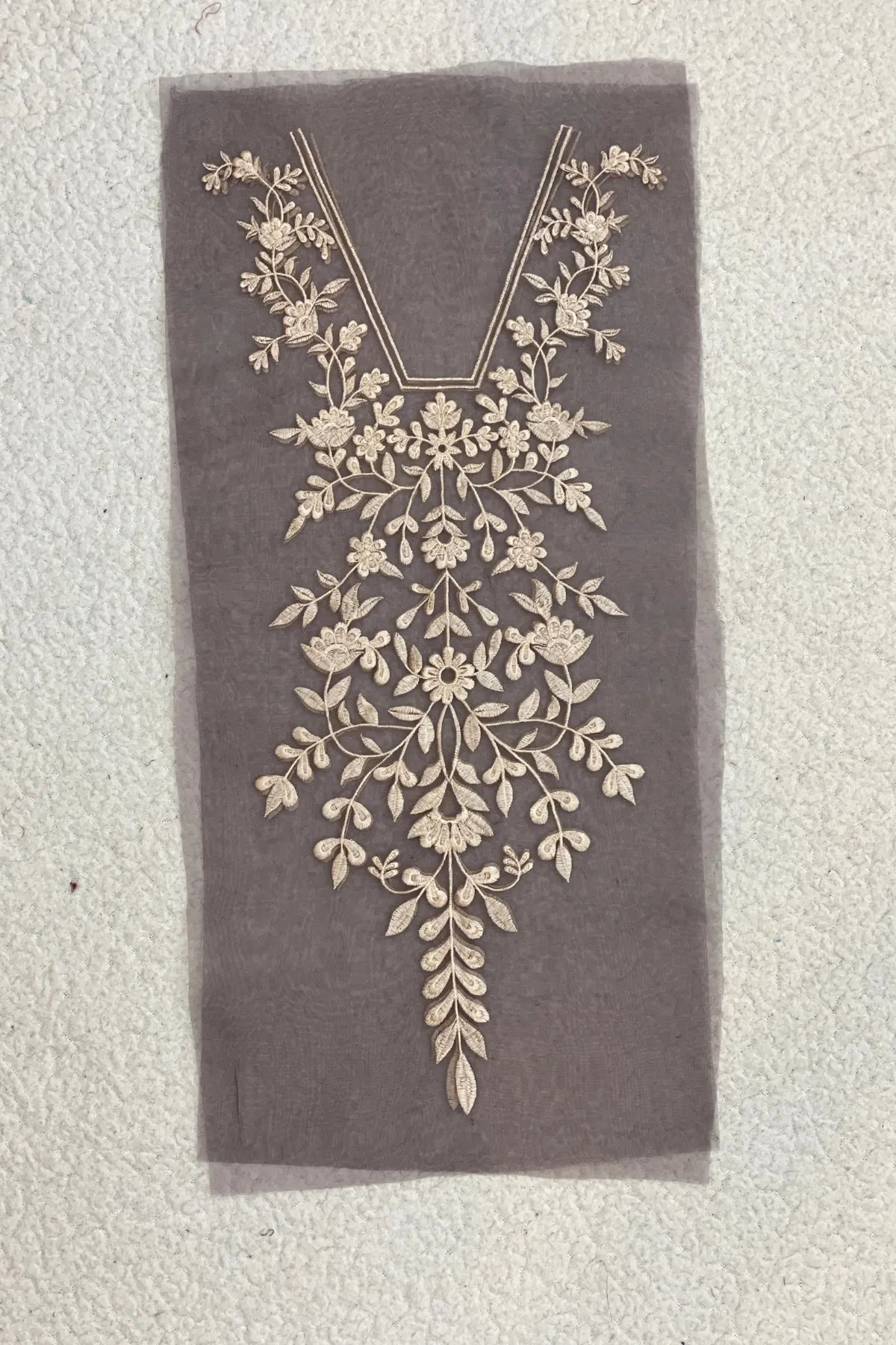 Sapphire Light Purple Base Neckline