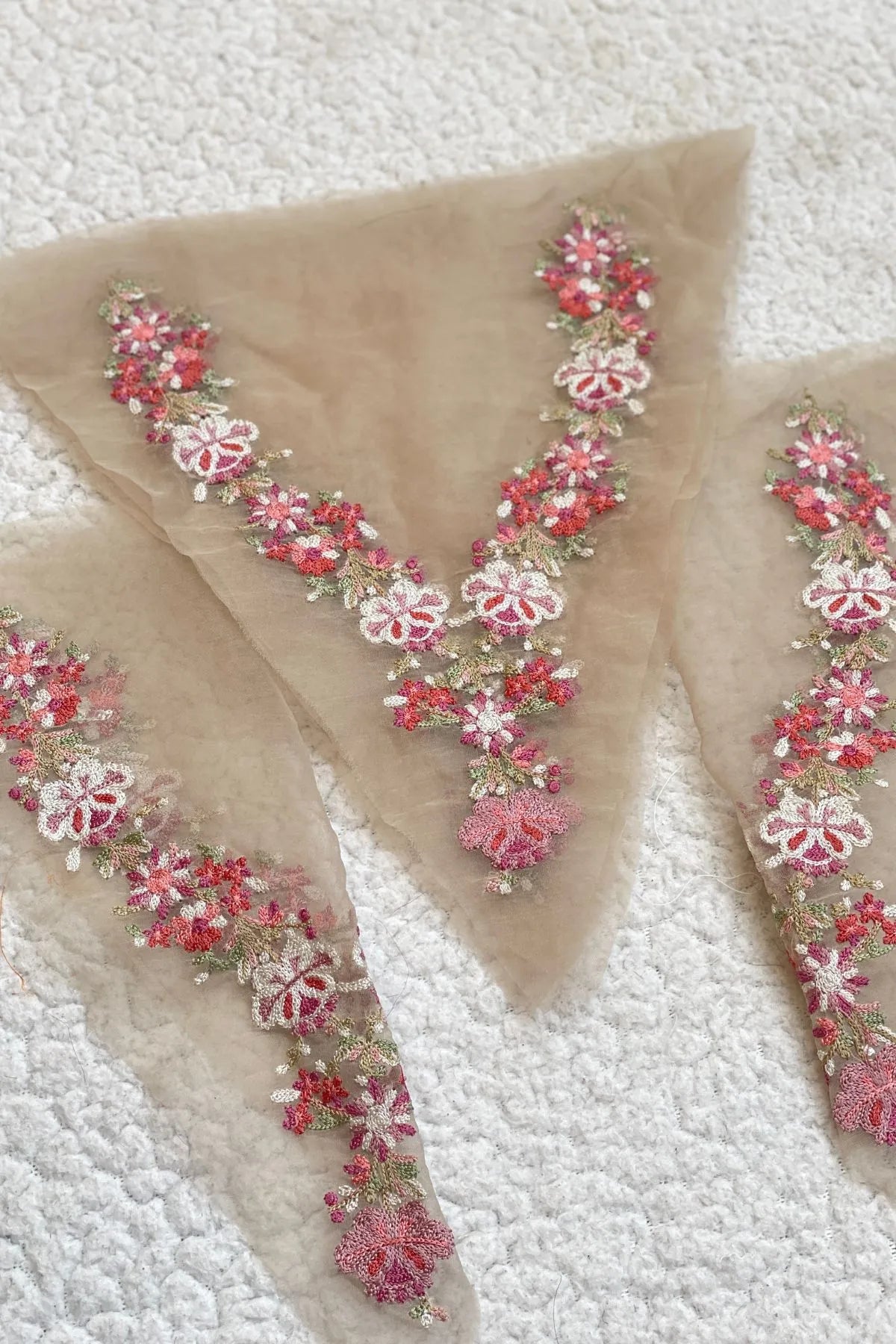 Kids Neckline