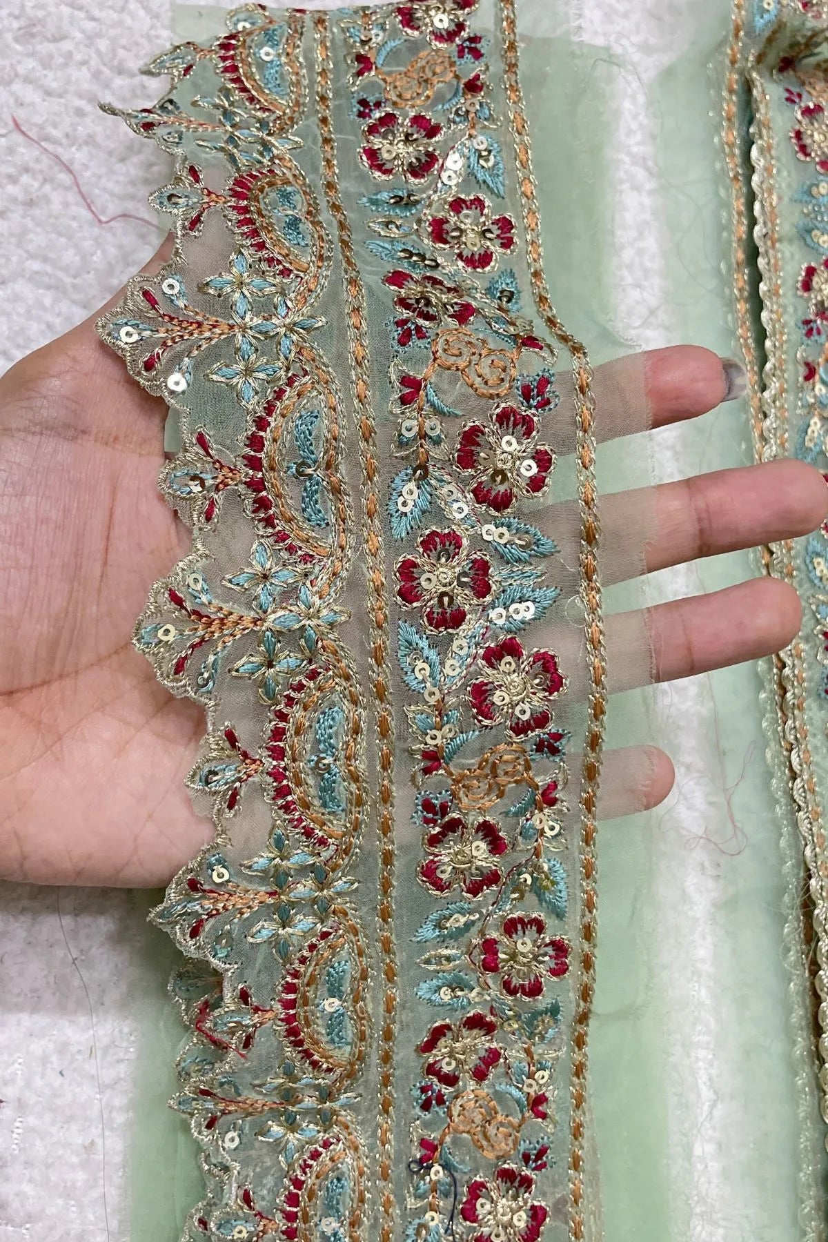 MaryumNMaria 33” Fancy Sequin line