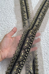 Black Border yard