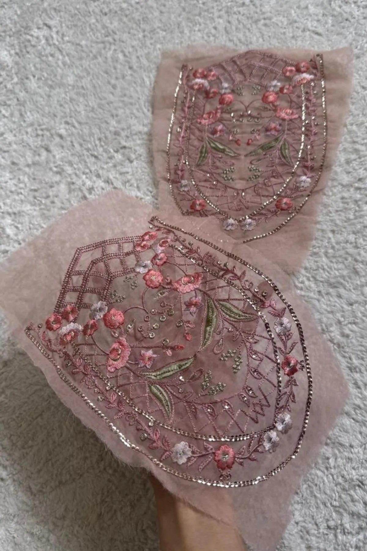 Peach Pair of Motifs