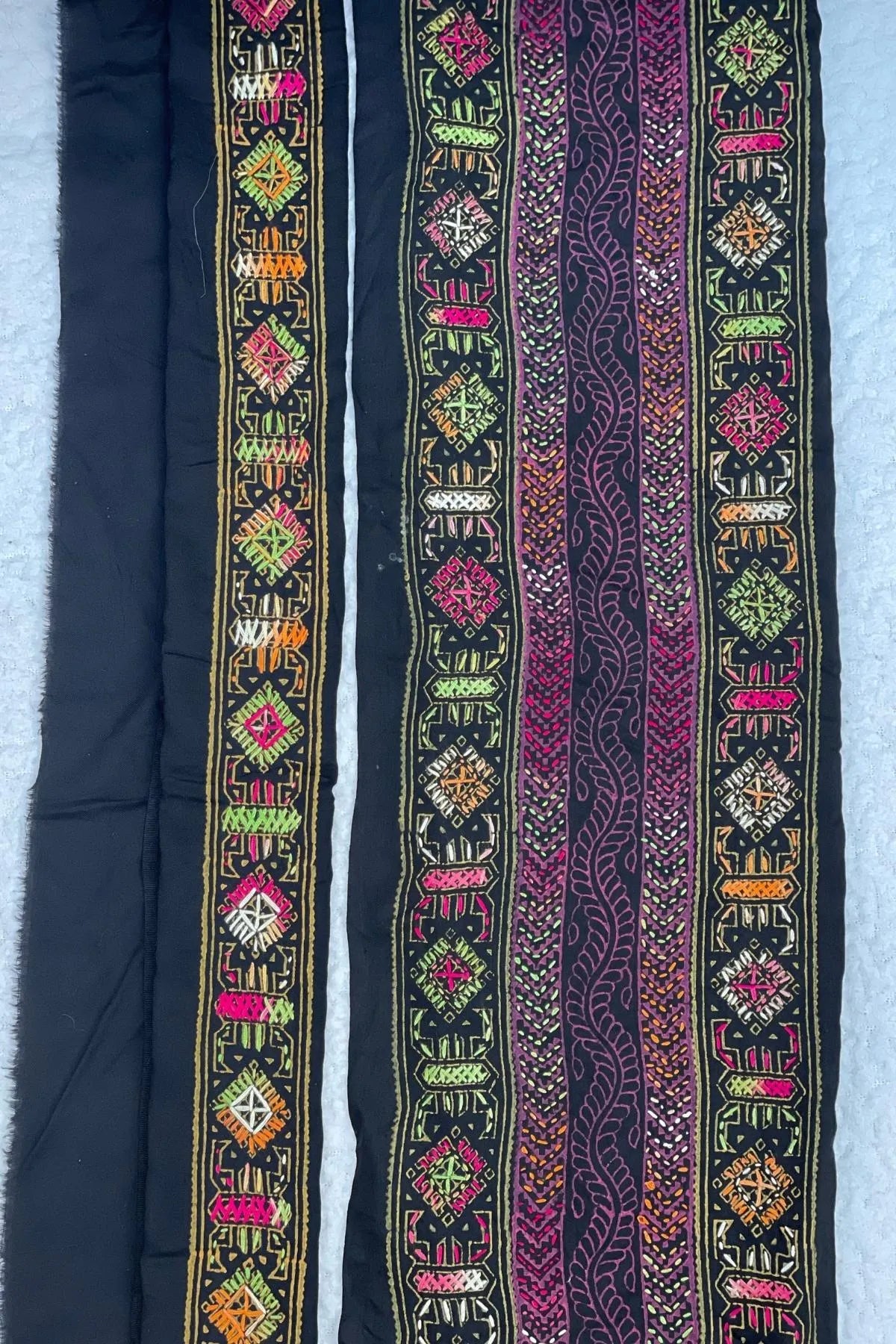 Multicolor Set of Borders (Daman + Sleeves)