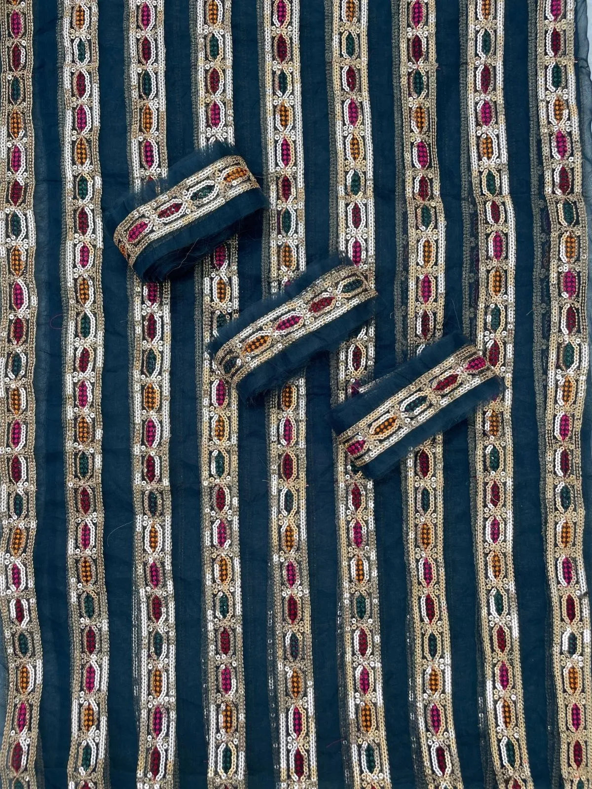 Zinc Kareena Kapoor 2 Yards Border
