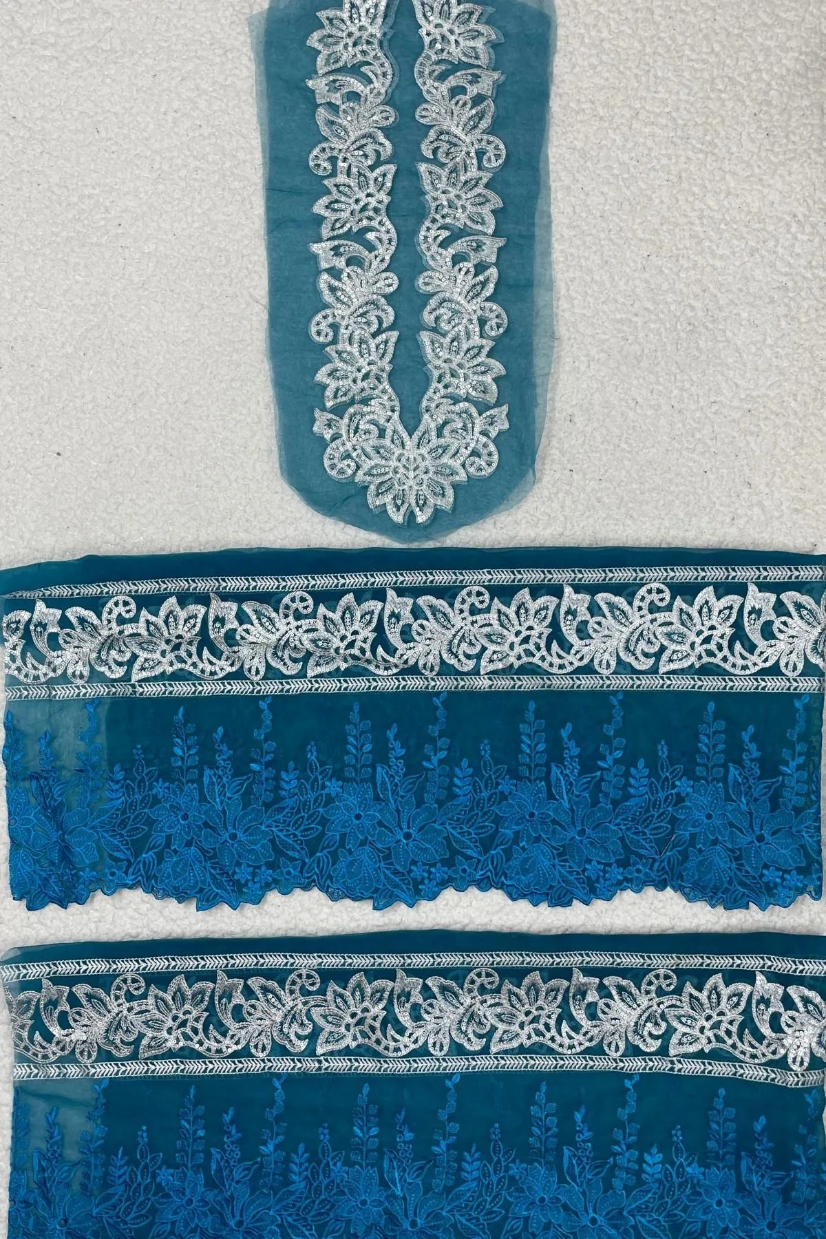 M&M Blue and White Borders Set (Neckline + Front + Back )