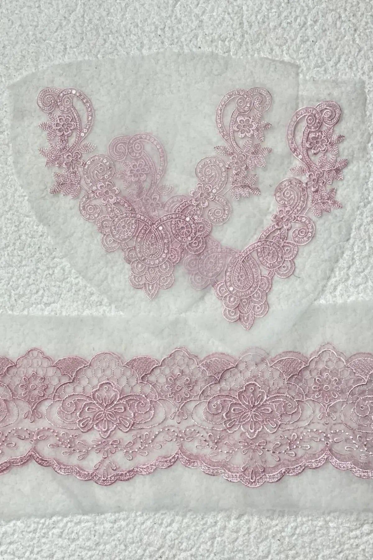 Baby Pink Neckline with Pair of borders