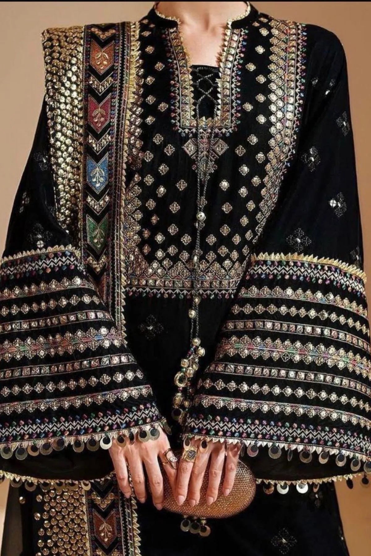 Jazmine Black Colourful Luxe Set