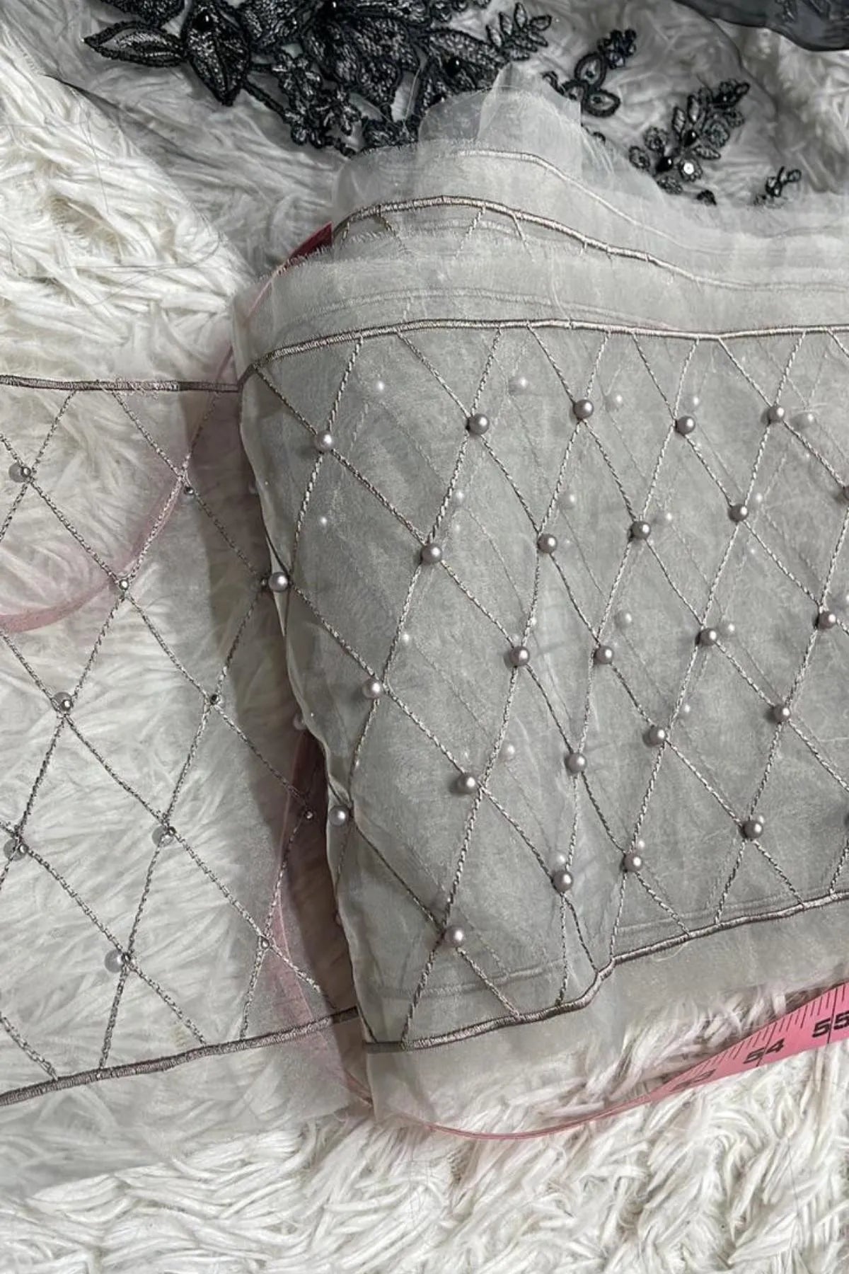 Maria B. Dolphin Grey Beads Border