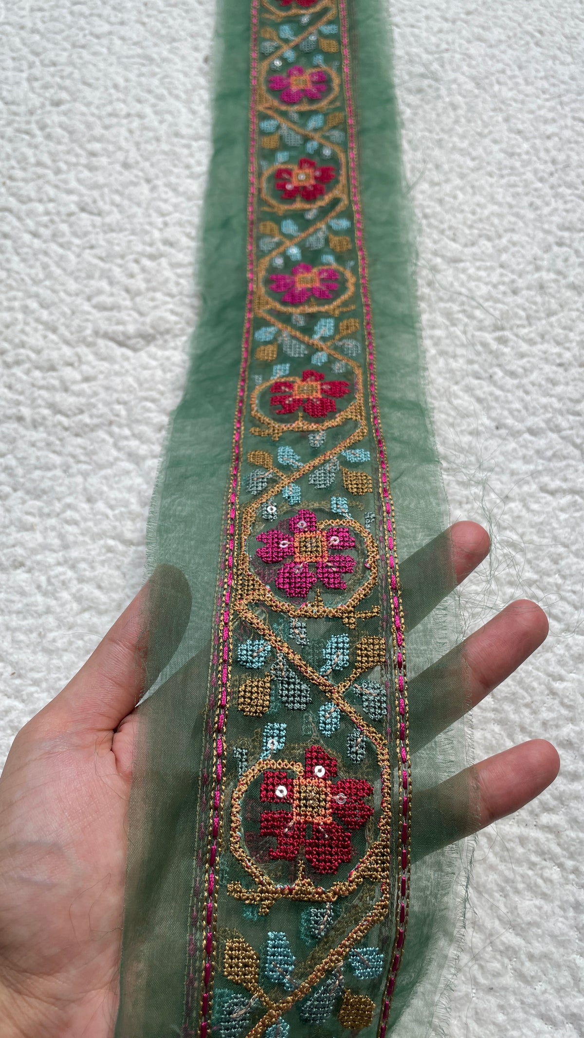 Green Crossstitch Yard border