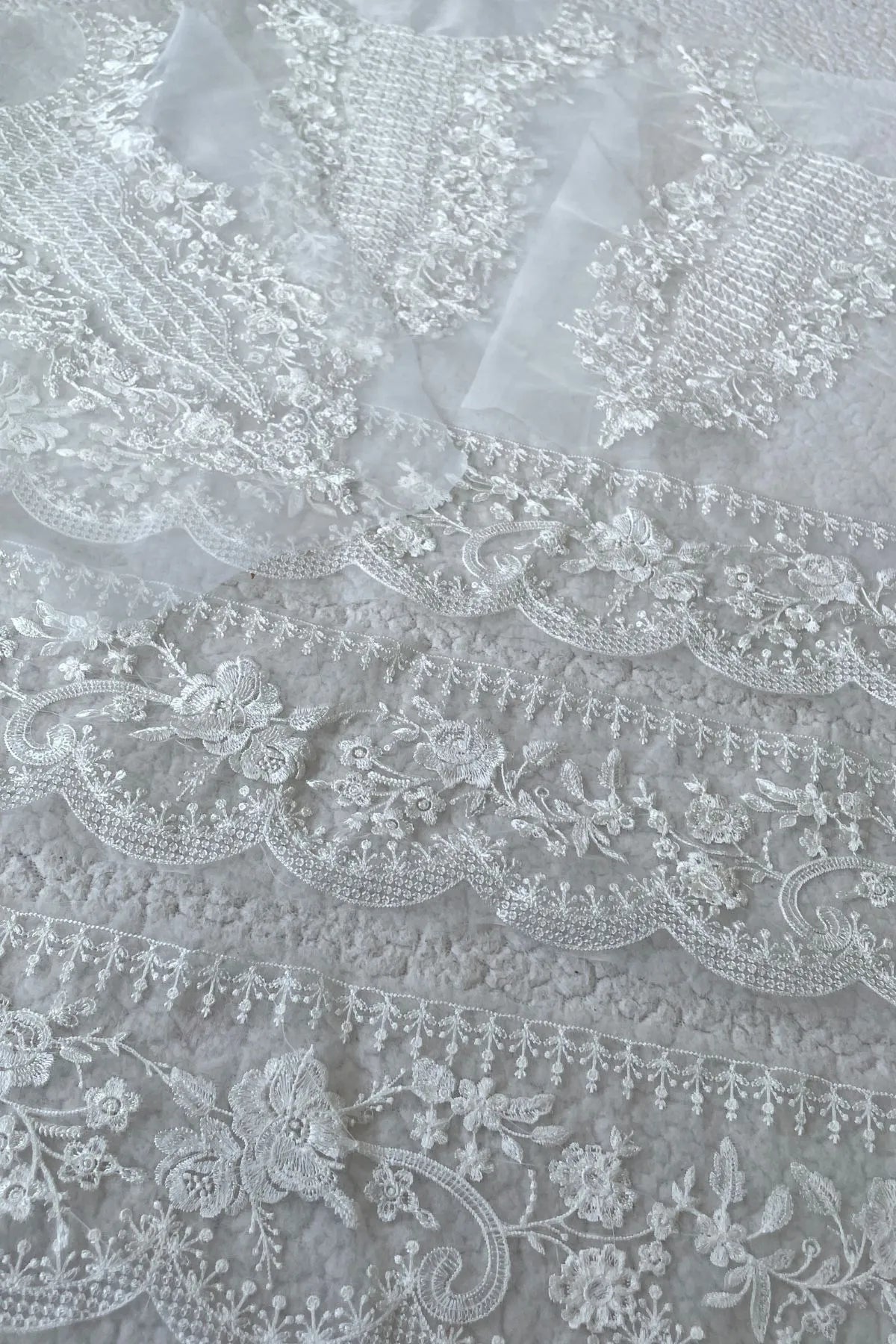 🎀Fancy Dyeable Set (Neckline+Front &Back Border)