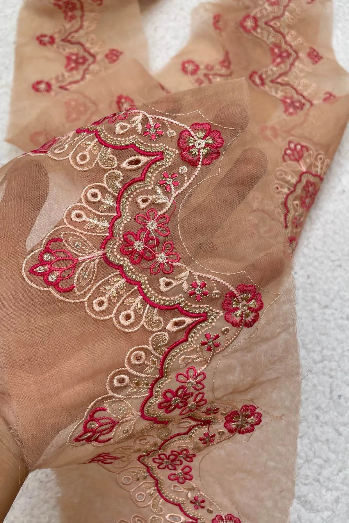 Chikankari Wide 33 inches Hemline
