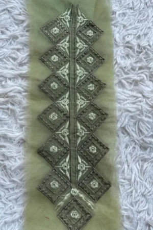 Greenish Neckline Zebra Tilla