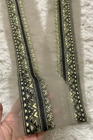 Yard Hemline