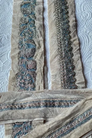 Velvet Silver Grey Set of Borders