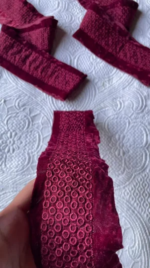Maroon Velvet Border