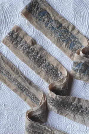 Velvet Silver Grey Set of Borders