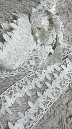Dyeable 3D Milky Lace 34 inches